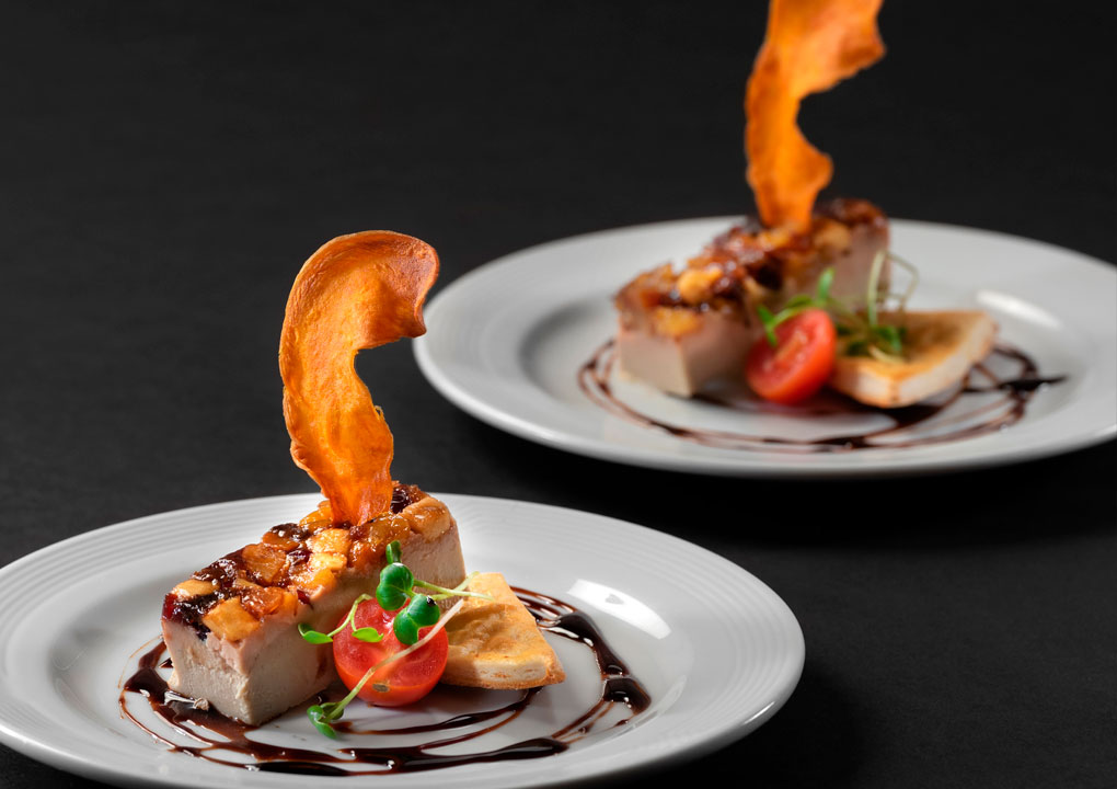 Foie Gras y compota de Frutos secos con vinagreta balsámica